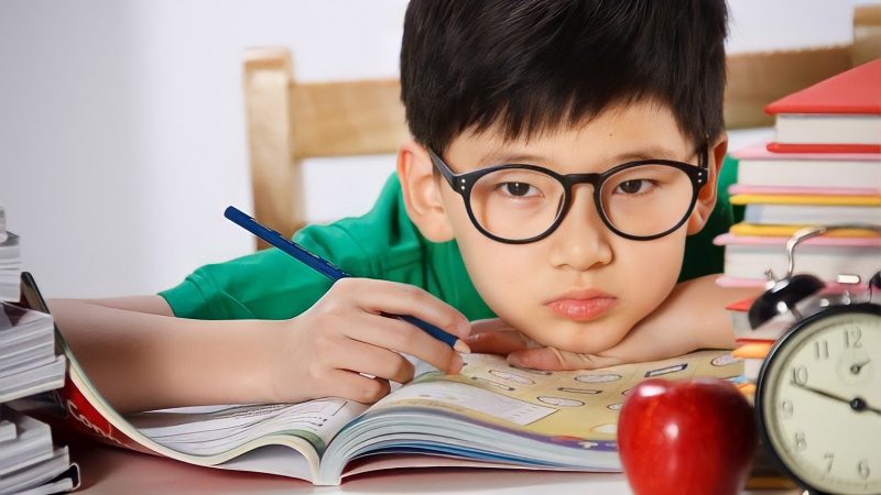 Châm cứu chữa Cận thị có hiệu quả không? Cần chú ý những gì?
